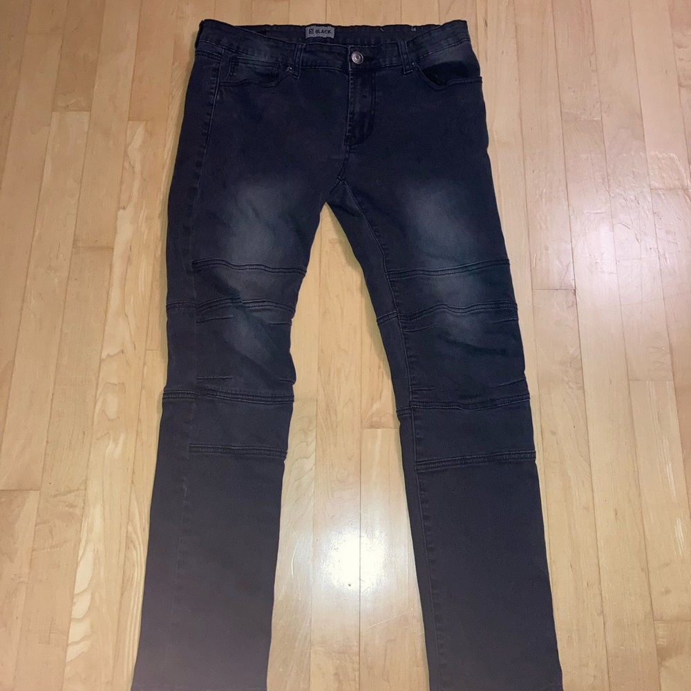 Black Men’s Denim Biker Jeans size 32/30 Skinny Flex